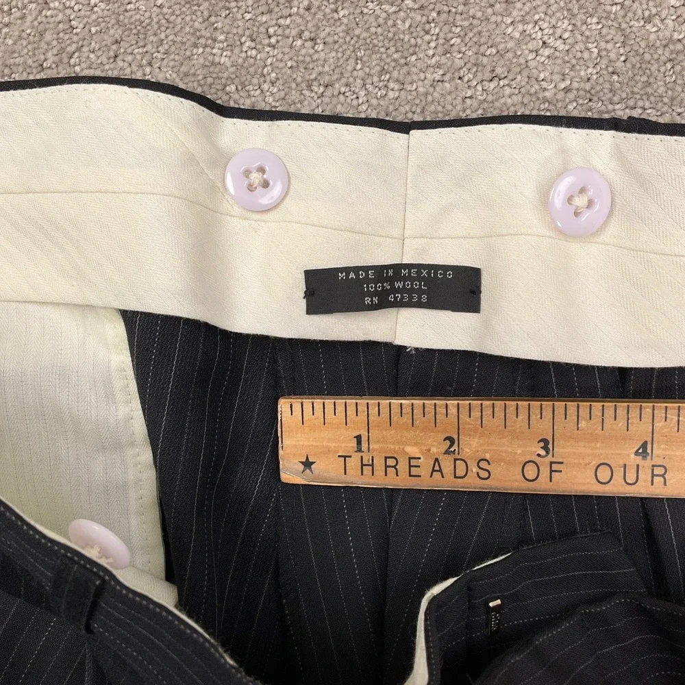 Jones New York Suit Mens 44R 40W Black Pinstripe 3-Button Formal Classic Wool
